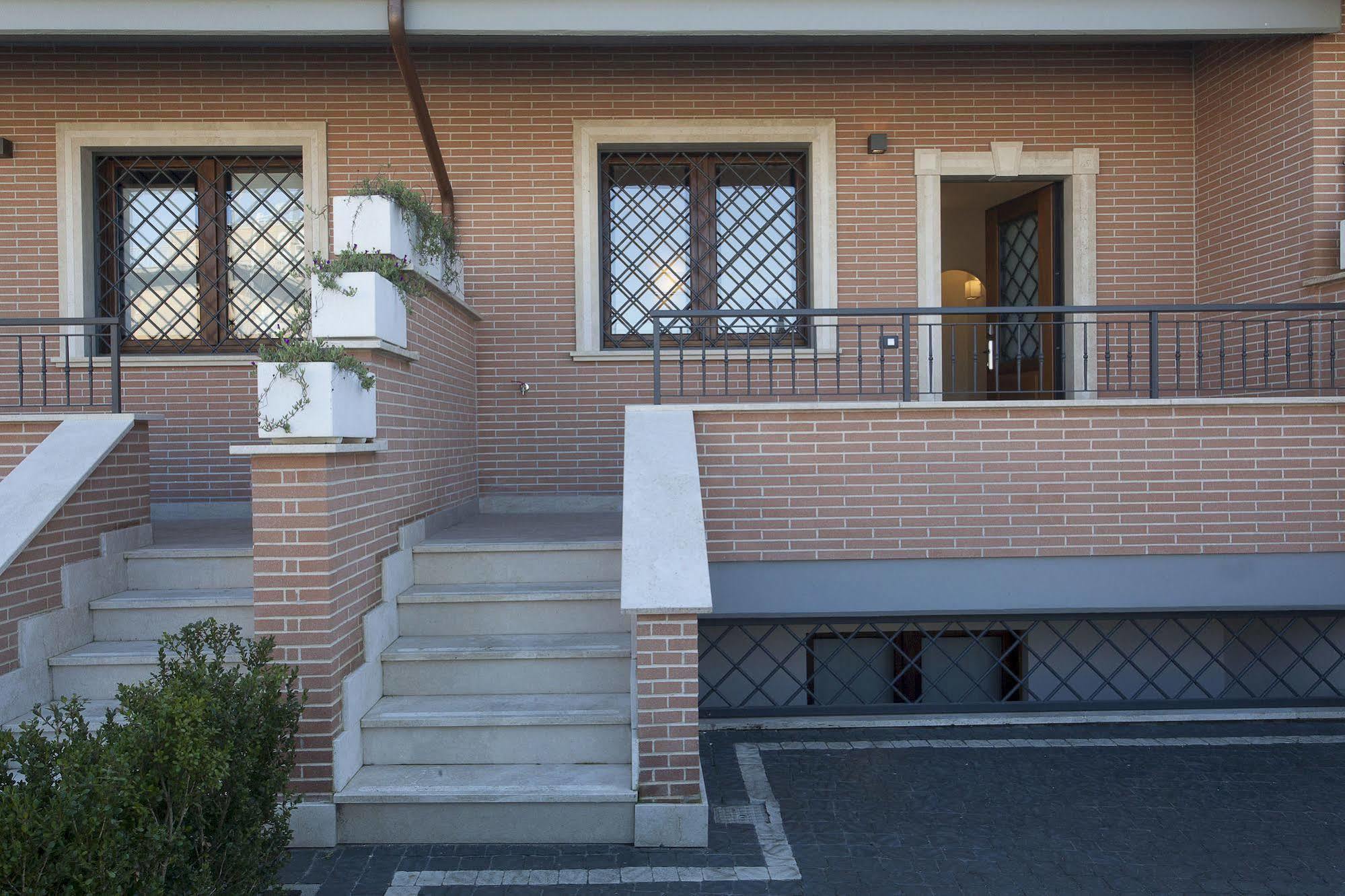 Domus Anagnina Villa Ciampino Luaran gambar
